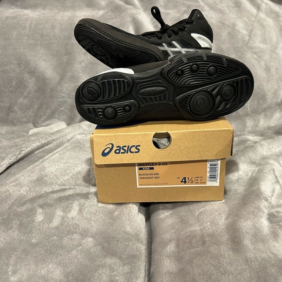 ASICS wrestling shoes - Picture 2 of 5